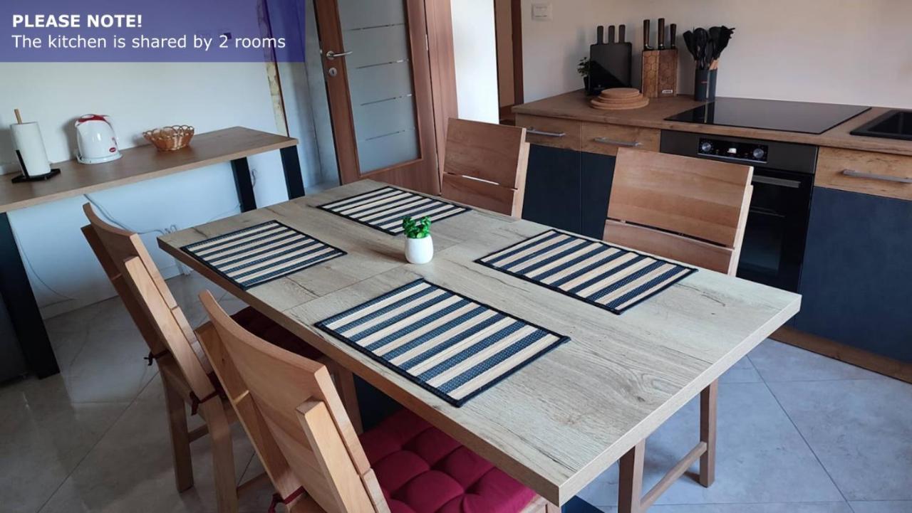 Amaryllis Residence, Apartment Diana & Deluxe Rooms With Shared Kitchen Veli Lošinj Kültér fotó